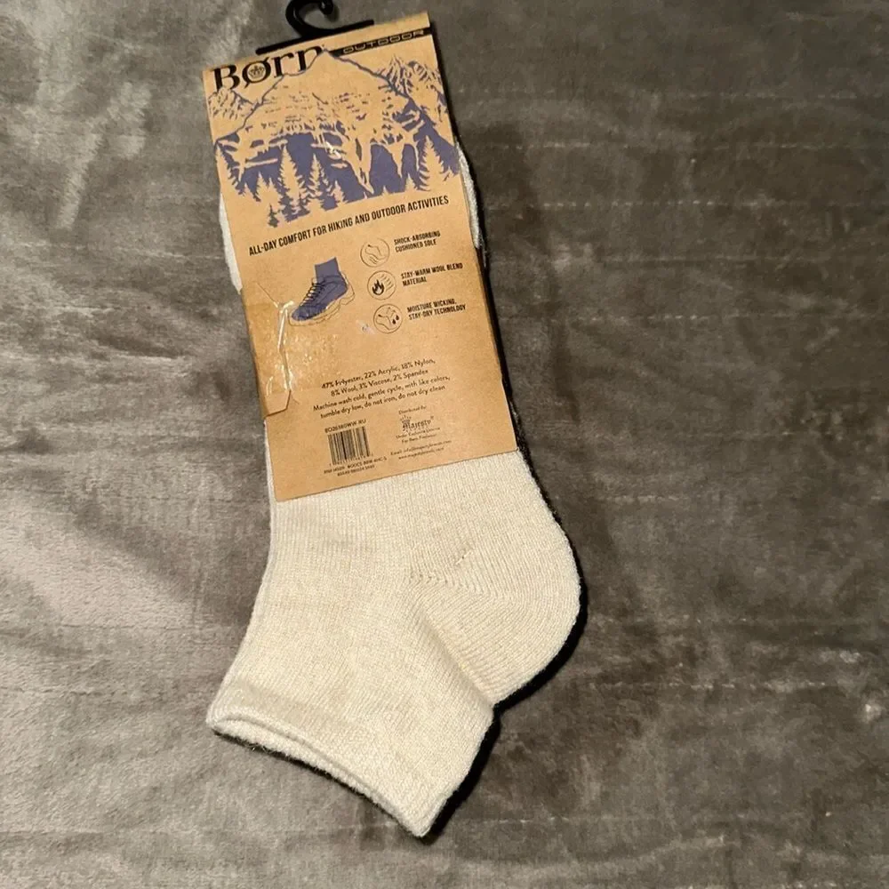 BORN Earth Tones Ivory Brown White US W 4-10 Super Soft Quarter Socks Pack of 4